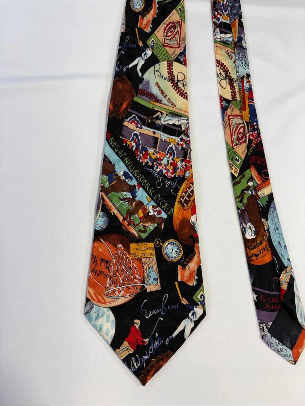 Vintage Nicole Miller Silk Sports Tie baseball, horse racing, basketball hockey